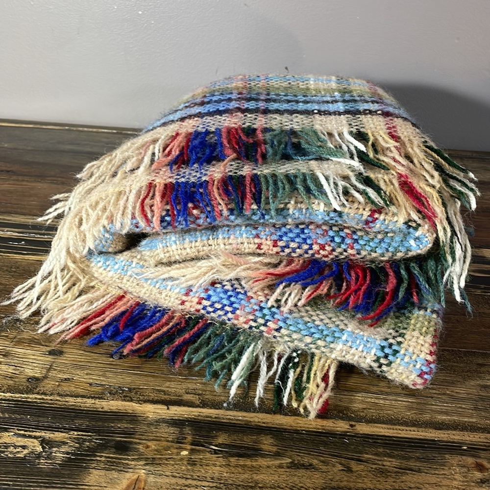 Beautiful plaid wool blanket/throw appears to be hand loomed - elegant colours!